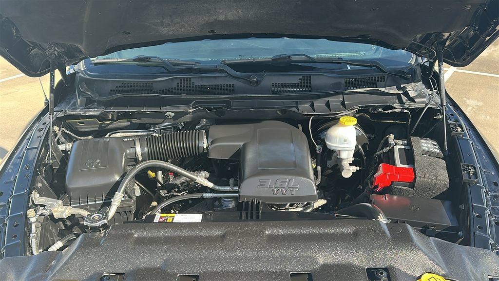 Used 2024 RAM 1500 Tradesman w/ Electronics Group RWD image 3