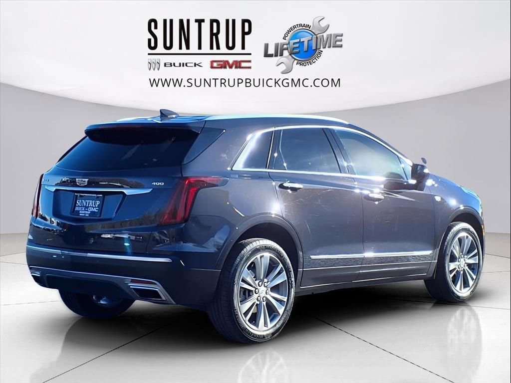 Used 2025 Cadillac XT5 Premium Luxury image 4