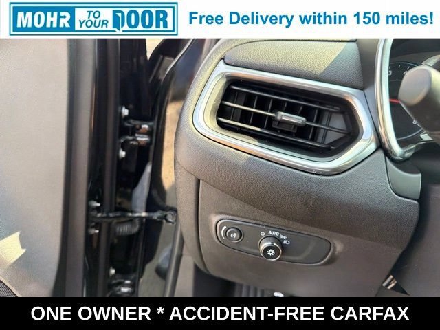 Used 2024 Chevrolet Equinox LT FWD image 16