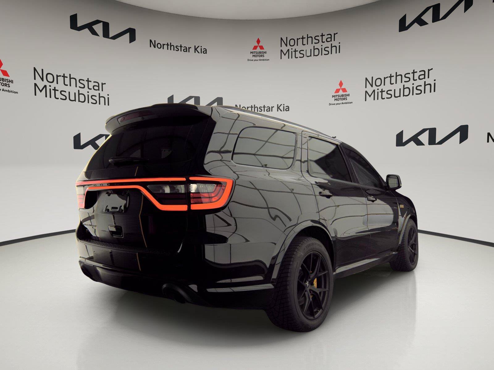 Used 2024 Dodge Durango SRT AWD/4WD image 8