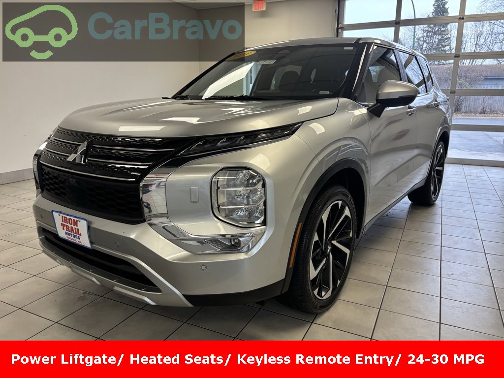 Used 2024 Mitsubishi Outlander SE