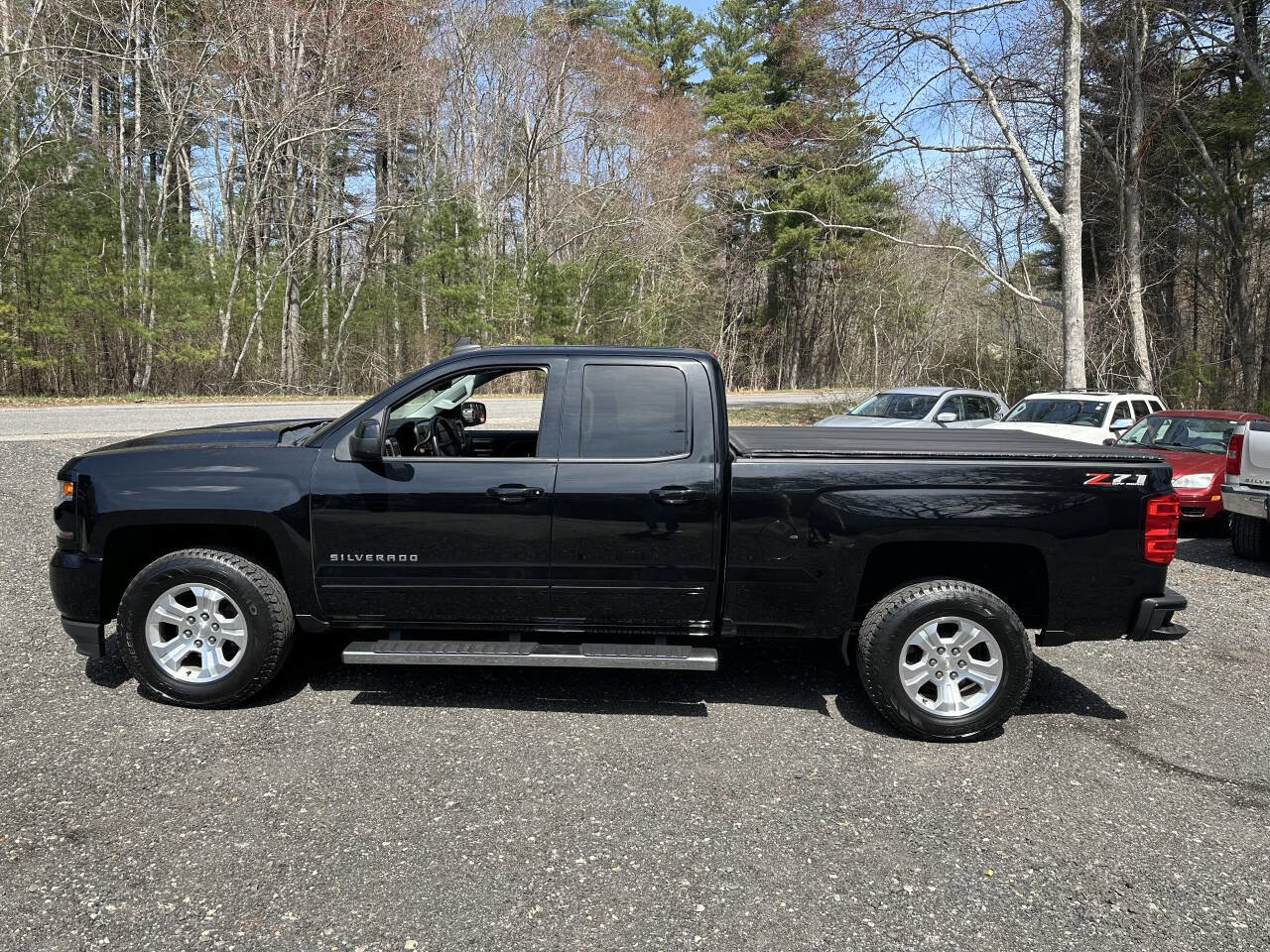 Used 2019 Chevrolet Silverado 1500 LT w/ All Star Edition AWD/4WD image 9