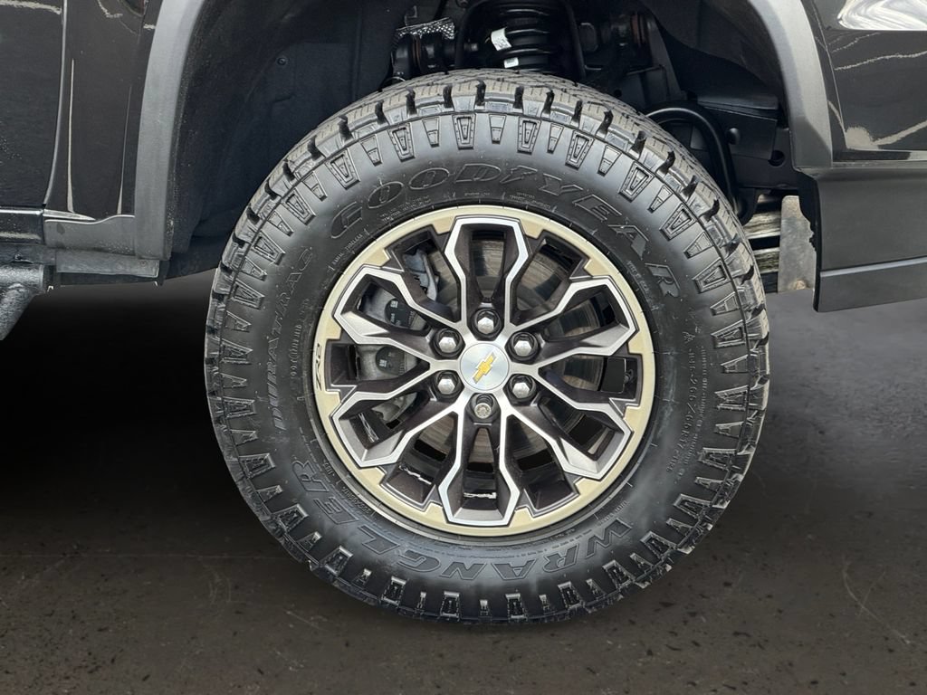 Used 2021 Chevrolet Colorado ZR2 AWD/4WD image 10