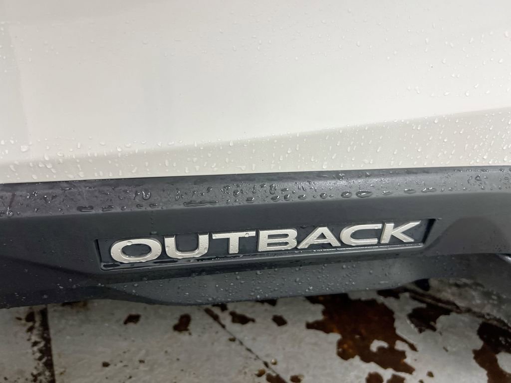 Used 2020 Subaru Outback Premium AWD/4WD image 25
