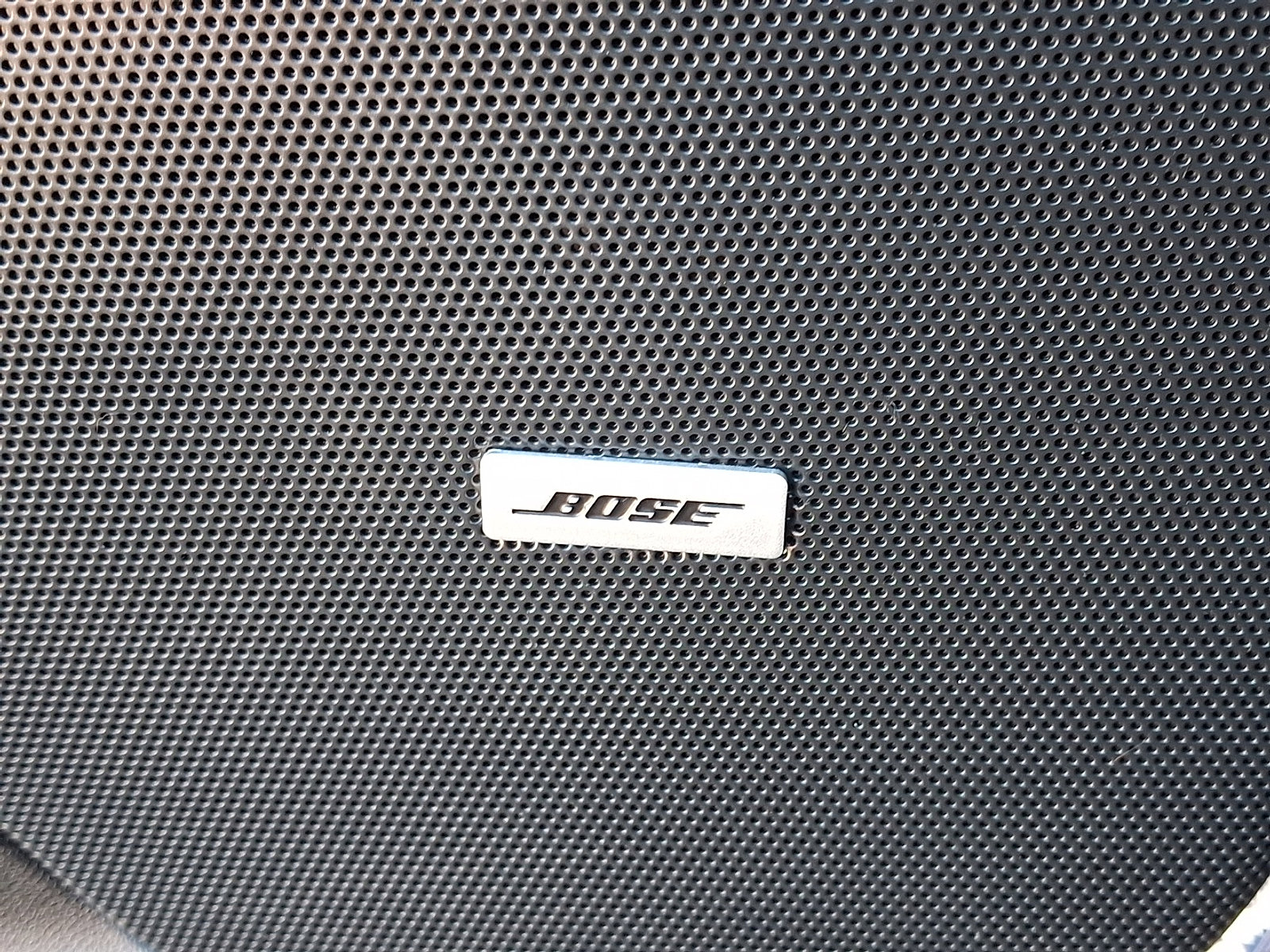 Used 2025 Cadillac XT6 Premium Luxury image 28