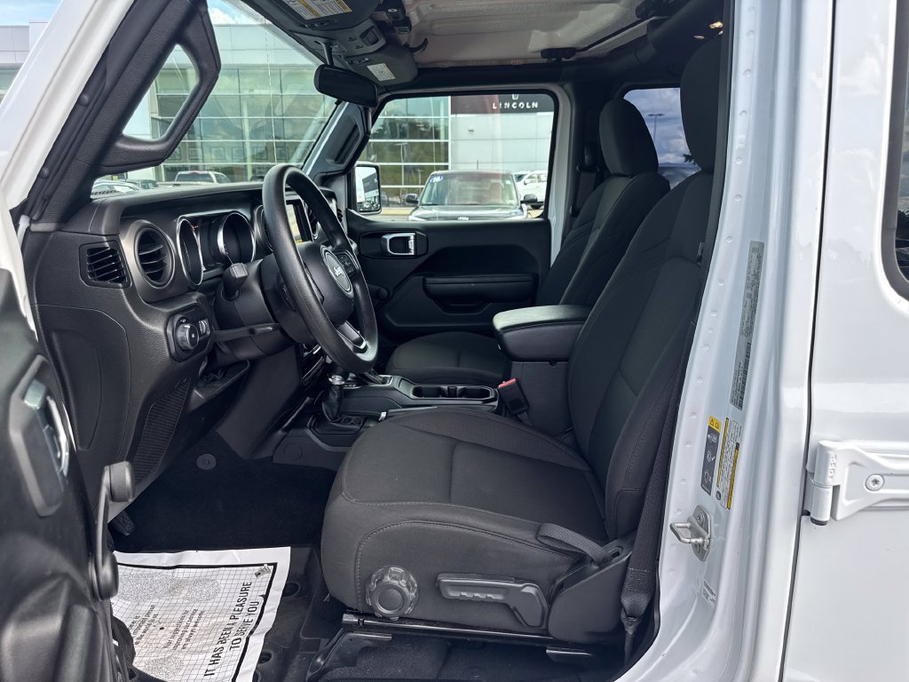 Used 2023 Jeep Wrangler Unlimited Sport AWD/4WD image 26