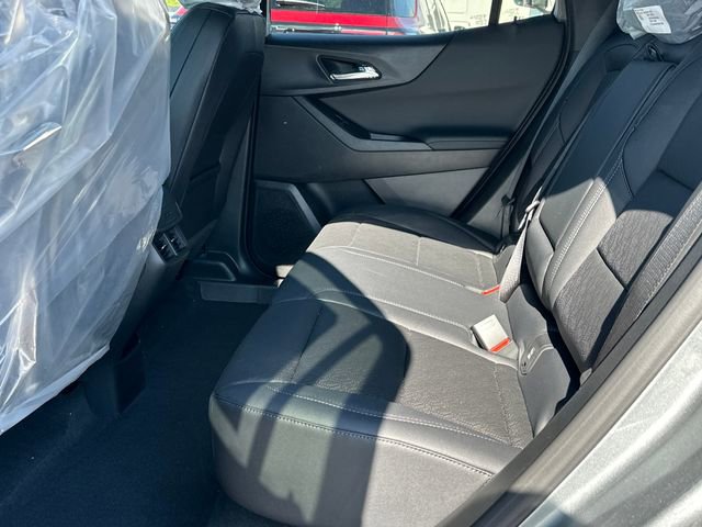 New 2026 Chevrolet Equinox LT w/ Convenience Package II AWD/4WD image 12