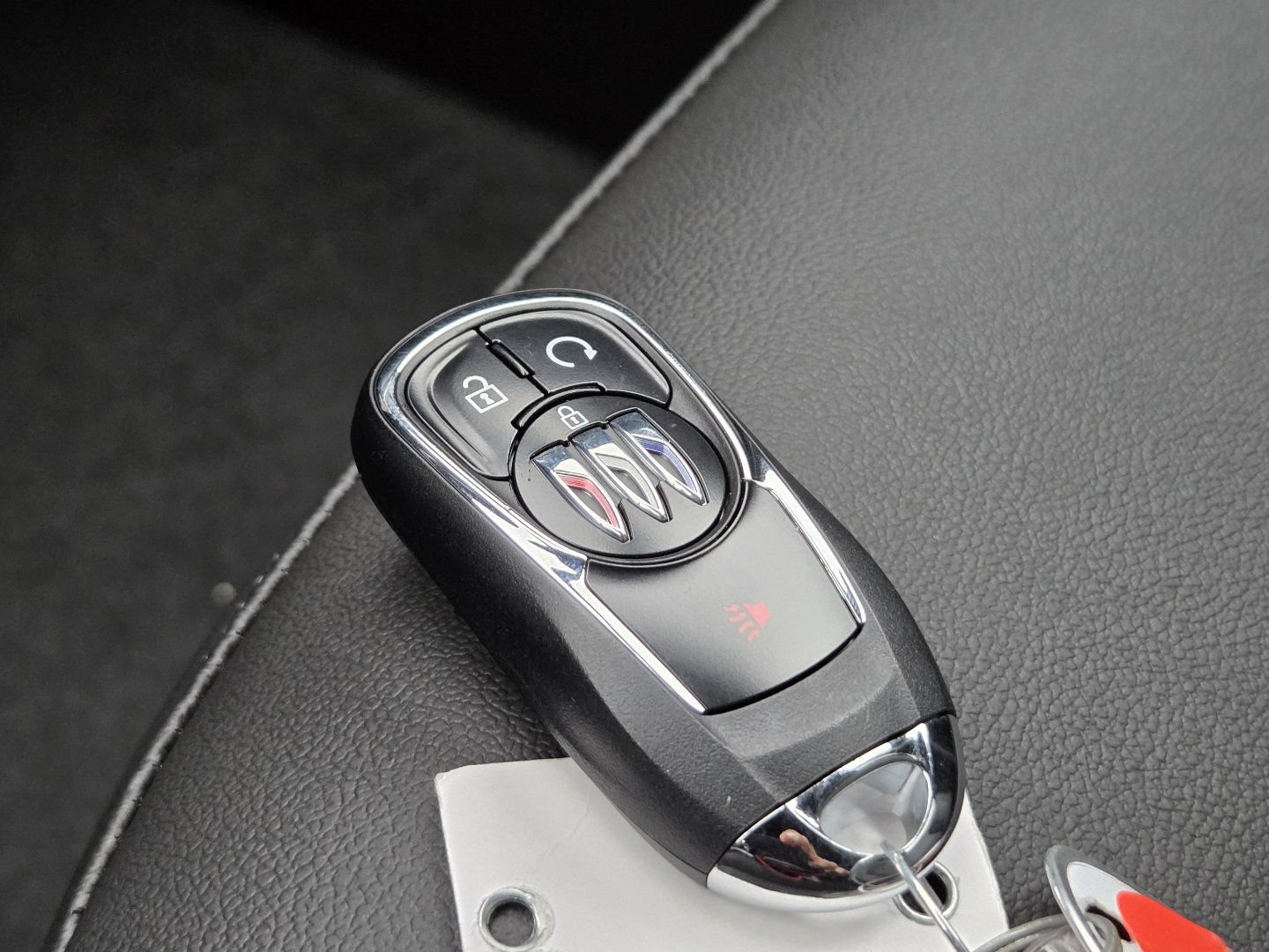 New 2026 Buick Envista Sport Touring w/ Convenience I Package FWD image 34