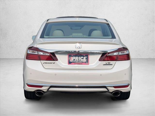 Used 2016 Honda Accord Touring image 7