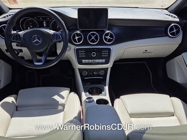 Used 2018 Mercedes-Benz CLA 250 4MATIC image 8