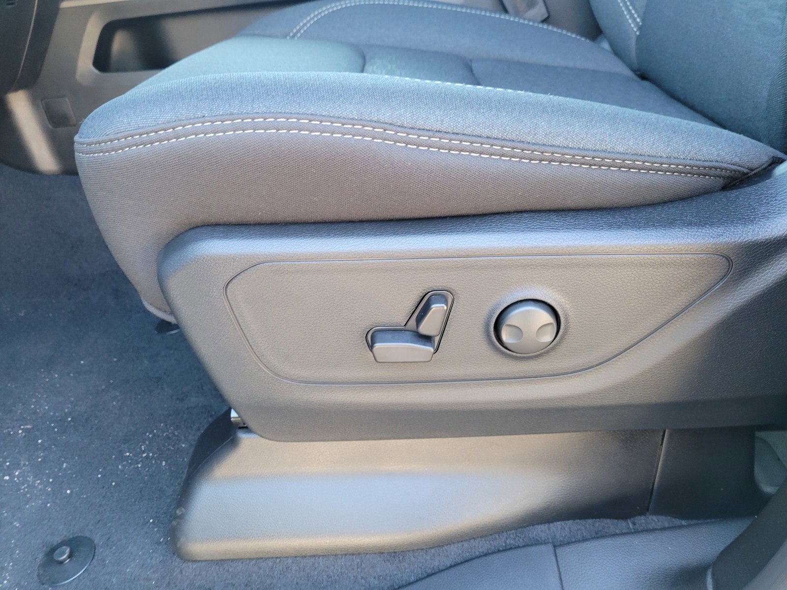 New 2025 RAM 1500 Big Horn image 15