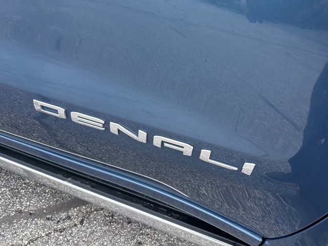 Used 2025 GMC Sierra 1500 Denali Ultimate image 11