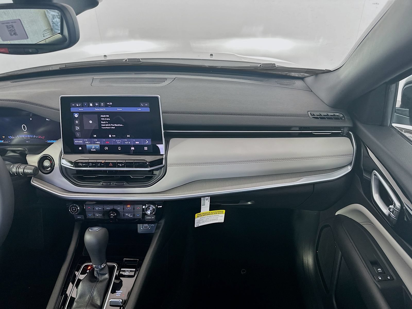 New 2026 Jeep Compass Limited AWD/4WD image 23