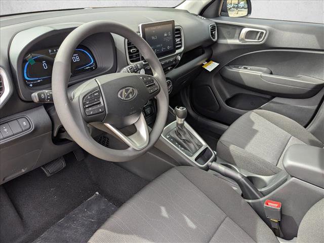 New 2026 Hyundai Venue SE FWD image 3