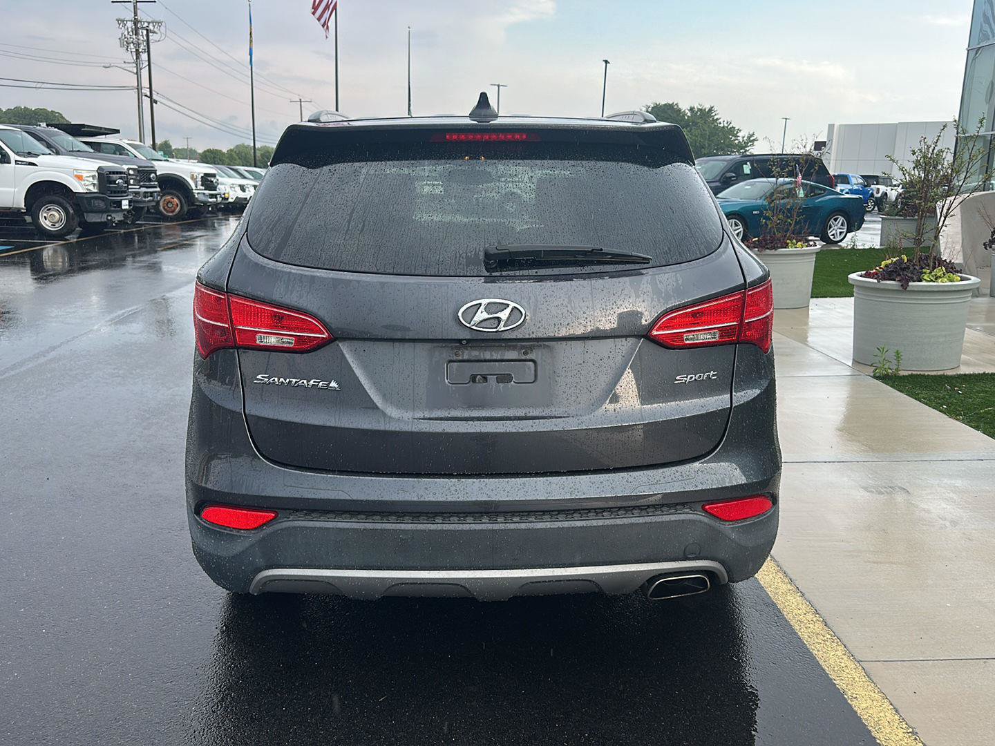 Used 2016 Hyundai Santa Fe Sport w/ Option Group 02 FWD image 6