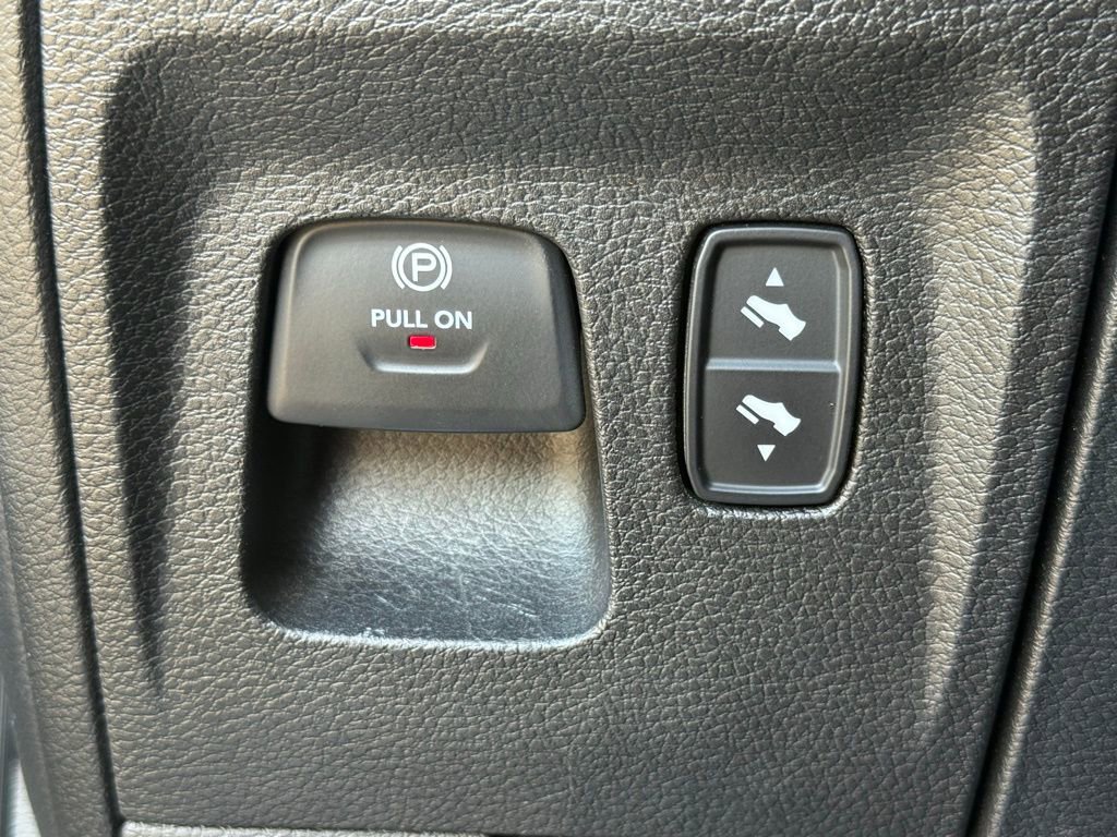 Certified 2020 RAM 1500 Laramie image 27