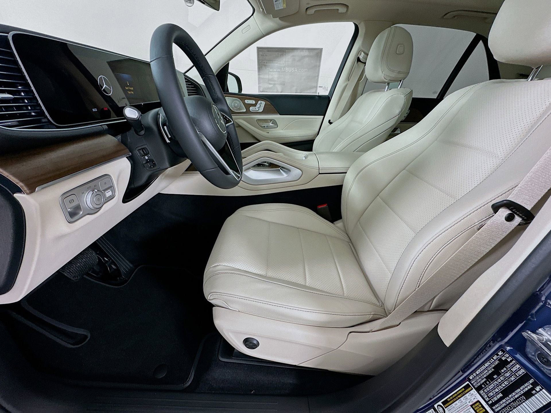 New 2026 Mercedes-Benz GLE 450 4MATIC image 23