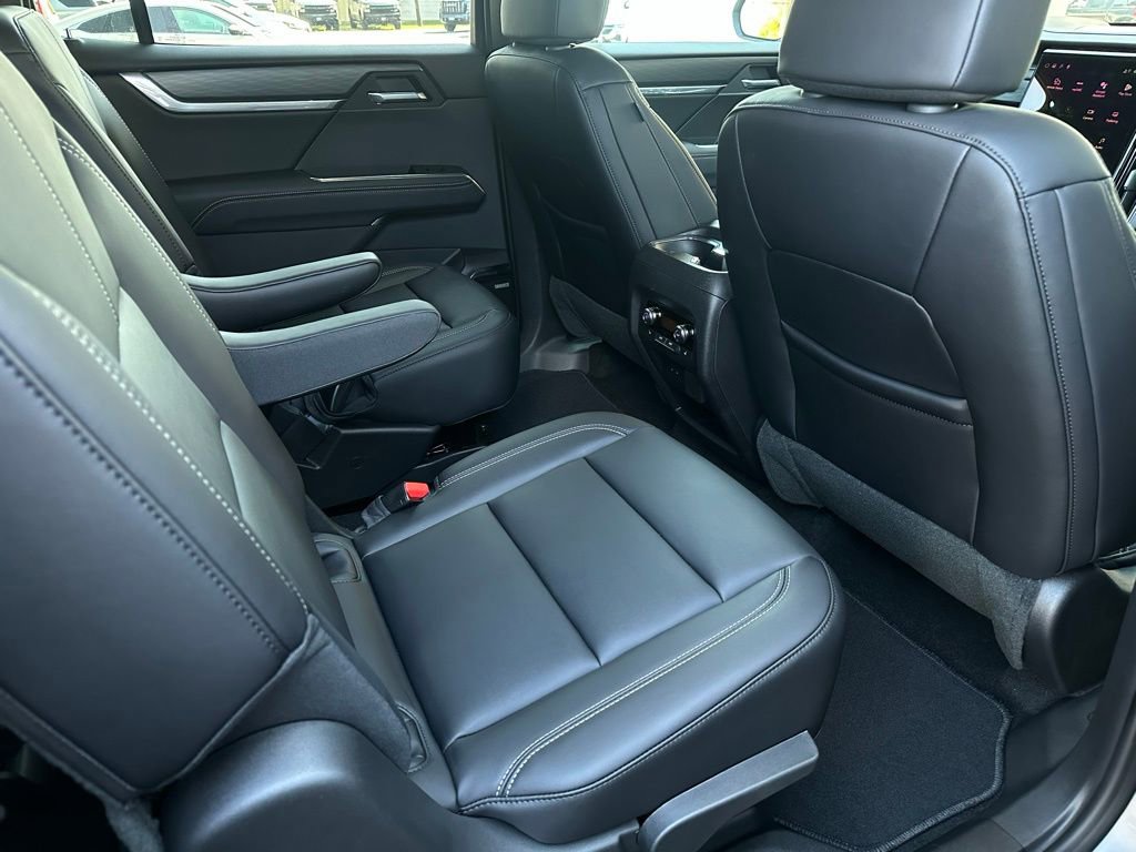 New 2026 GMC Acadia Elevation w/ Black Edition image 18