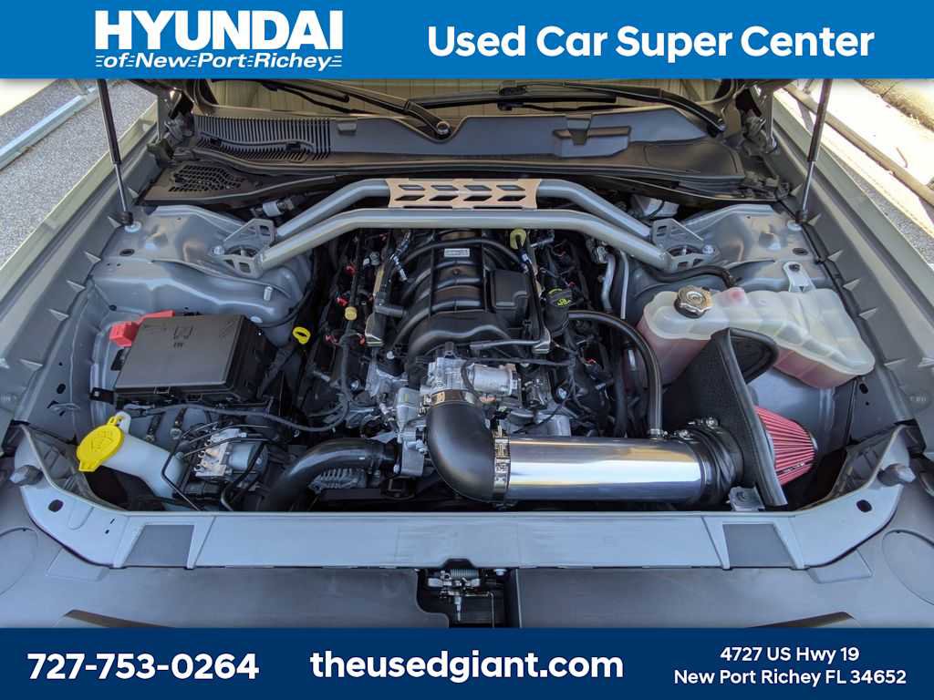 Used 2023 Dodge Challenger R/T w/ Plus Package RWD image 13