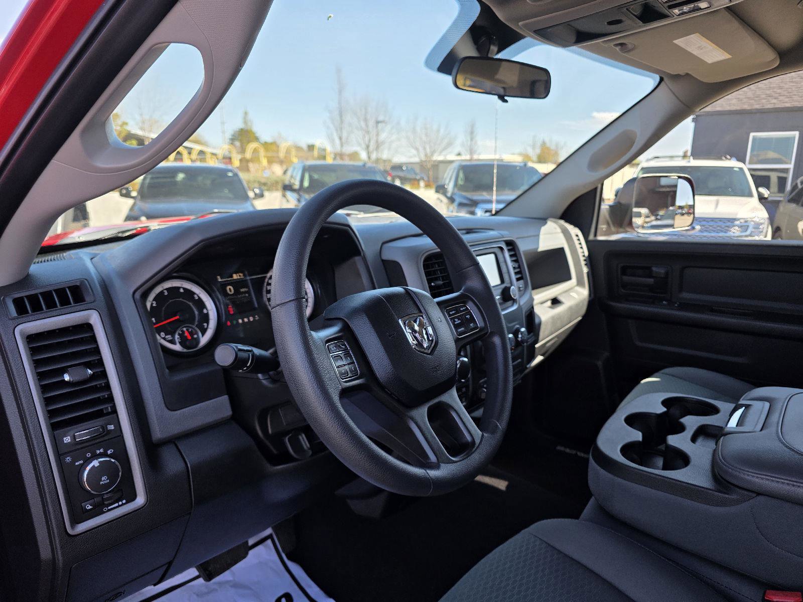 Used 2018 RAM 1500 Express w/ Express Value Package image 10