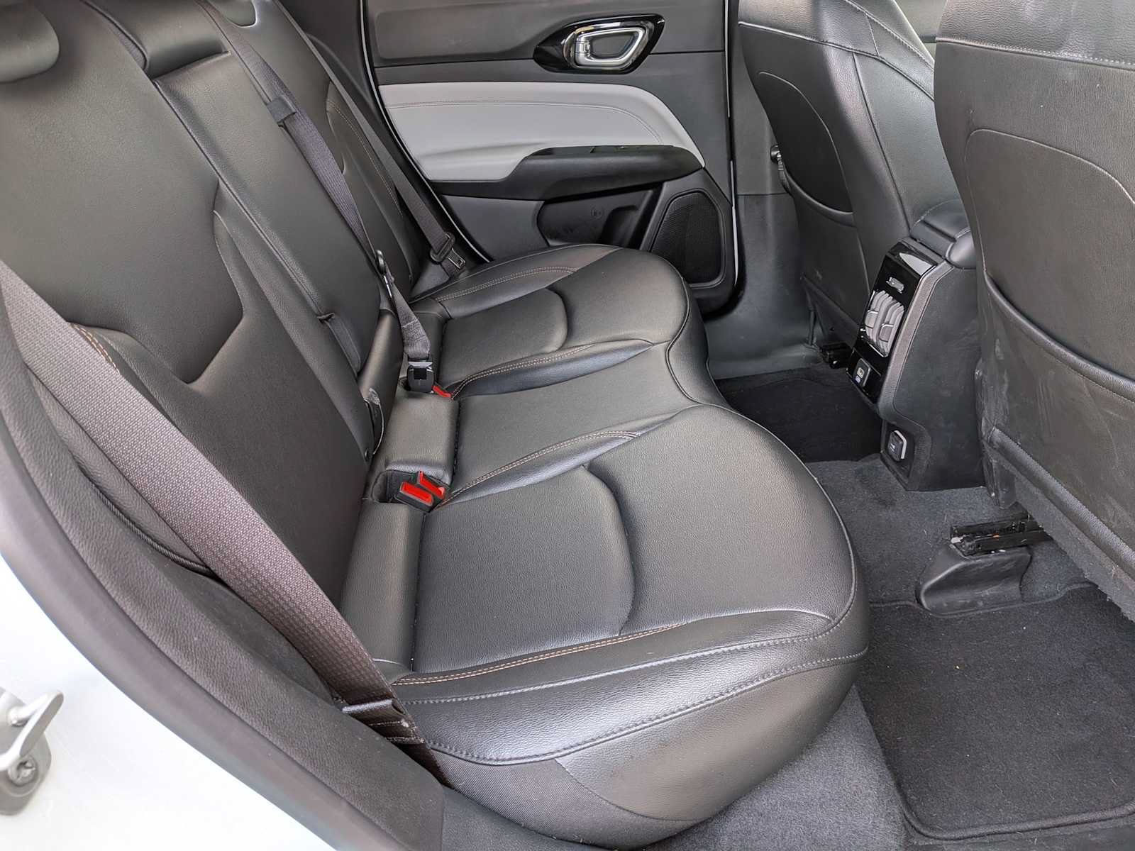 Used 2024 Jeep Compass Limited AWD/4WD image 26
