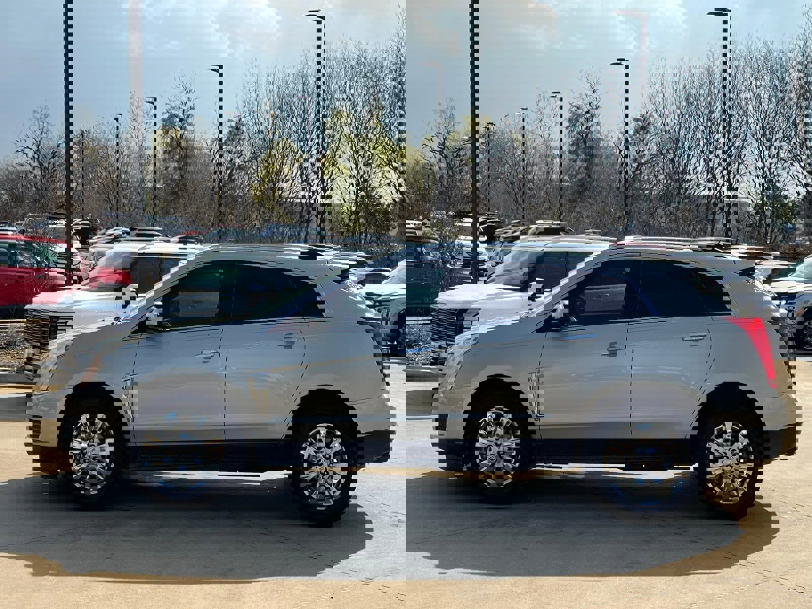 Used 2015 Cadillac SRX Luxury w/ Driver Awareness Package image 6