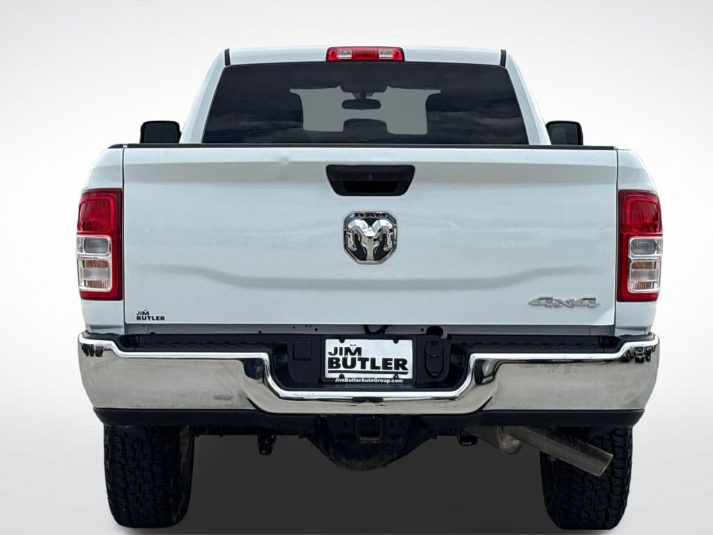 Used 2024 RAM 3500 Tradesman w/ Chrome Appearance Group AWD/4WD image 6