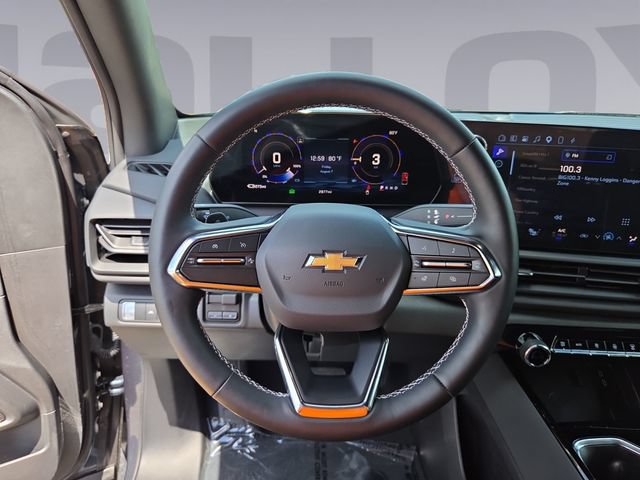 Used 2026 Chevrolet Silverado EV LT AWD/4WD image 13
