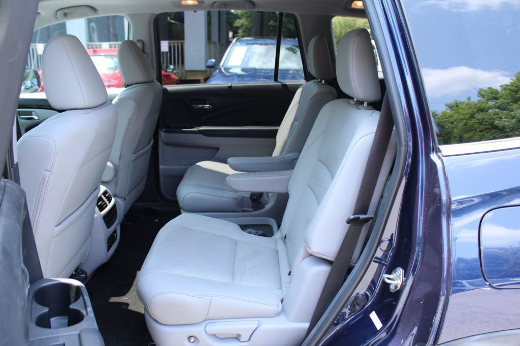 Used 2016 Honda Pilot Elite image 34