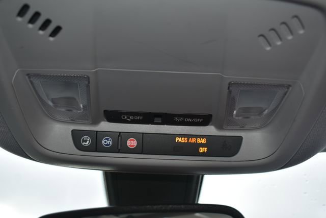 Used 2018 Chevrolet Malibu LT image 32