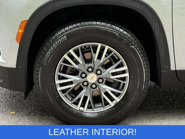 Certified 2025 Chevrolet Traverse LT AWD/4WD image 8