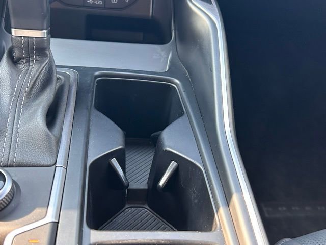 Used 2025 Kia Sorento S image 33