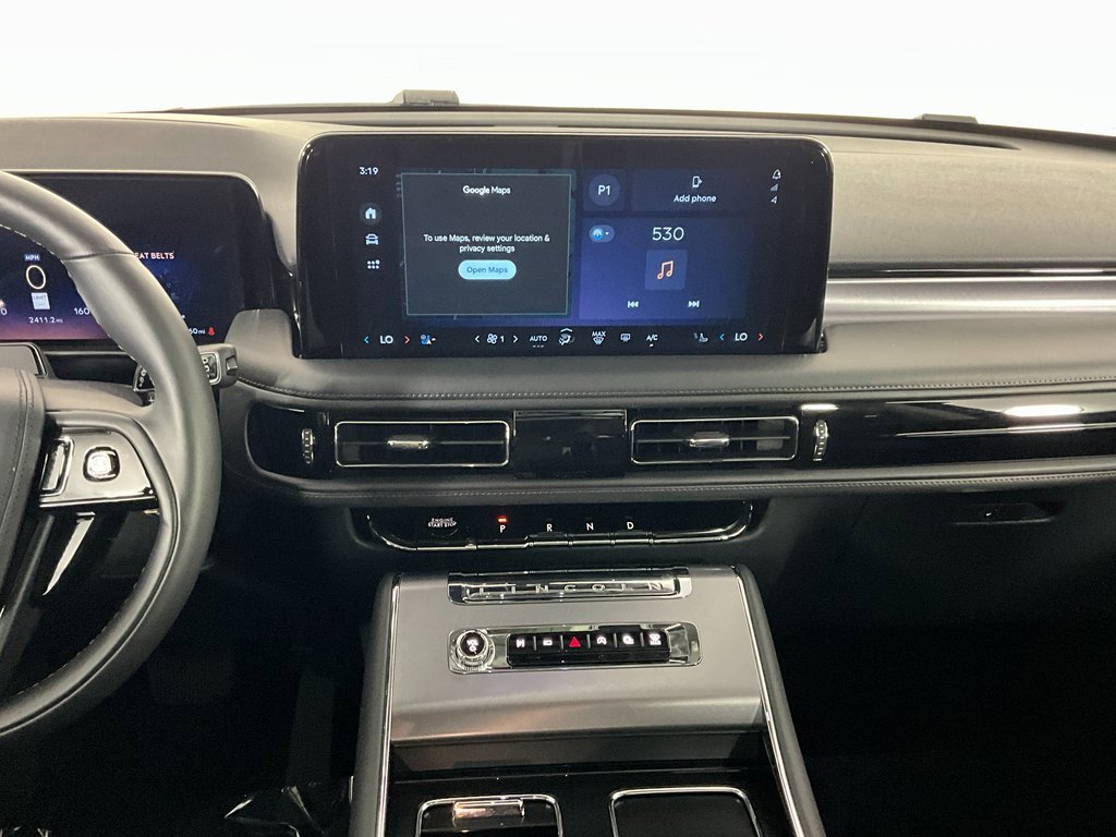 Used 2025 Lincoln Aviator AWD image 12