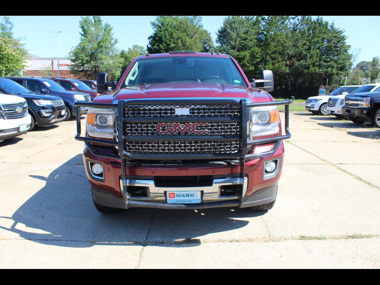 Used 2015 GMC Sierra 2500 Denali w/ Duramax Plus Package AWD/4WD image 2