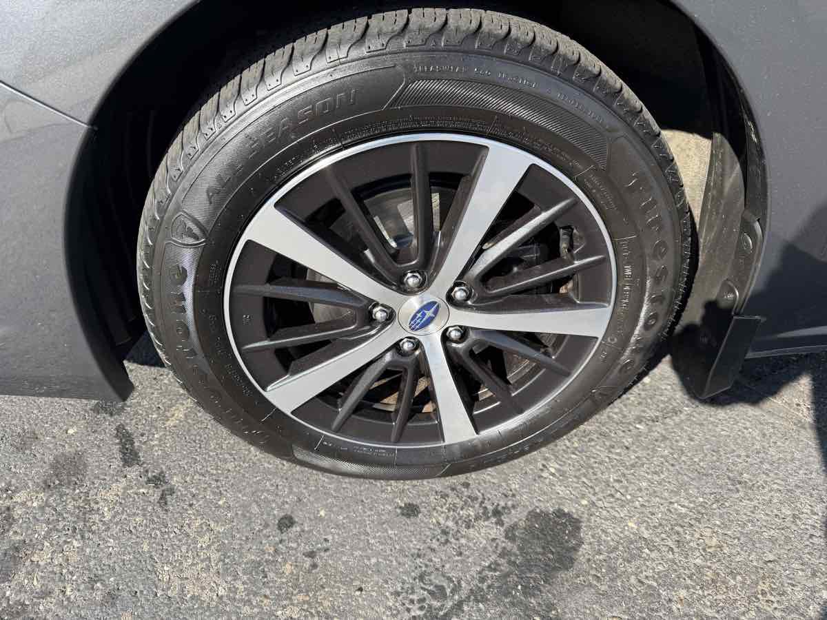 Used 2020 Subaru Impreza 2.0i AWD/4WD image 9