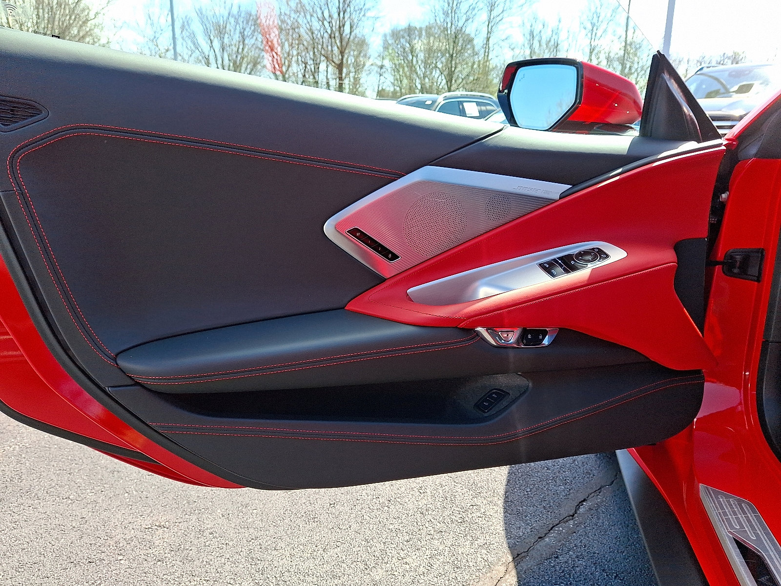 Used 2021 Chevrolet Corvette Stingray Premium Cpe w/ Z51 Performance Package image 12