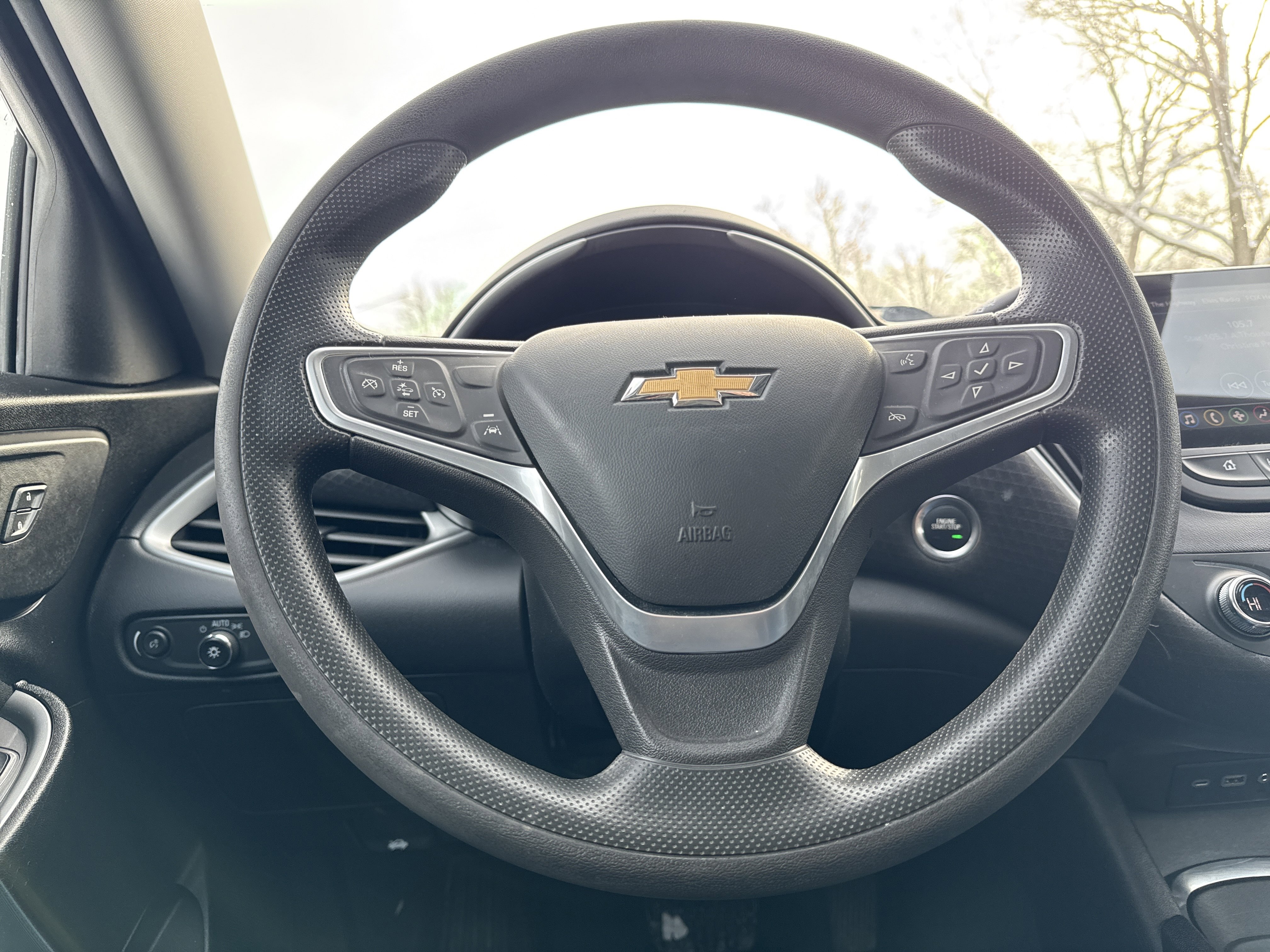 Used 2023 Chevrolet Malibu LT image 27