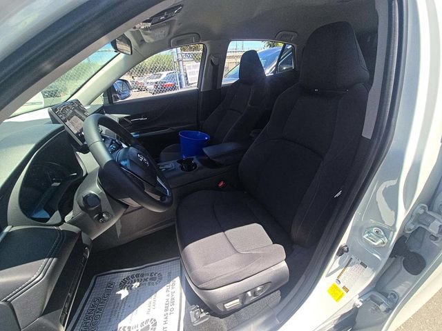 Used 2024 Toyota Venza LE AWD/4WD image 20
