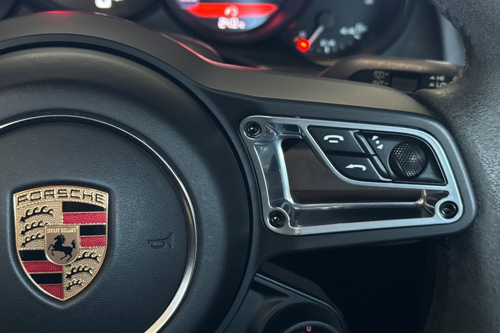 Used 2019 Porsche 911 Carrera GTS RWD image 30