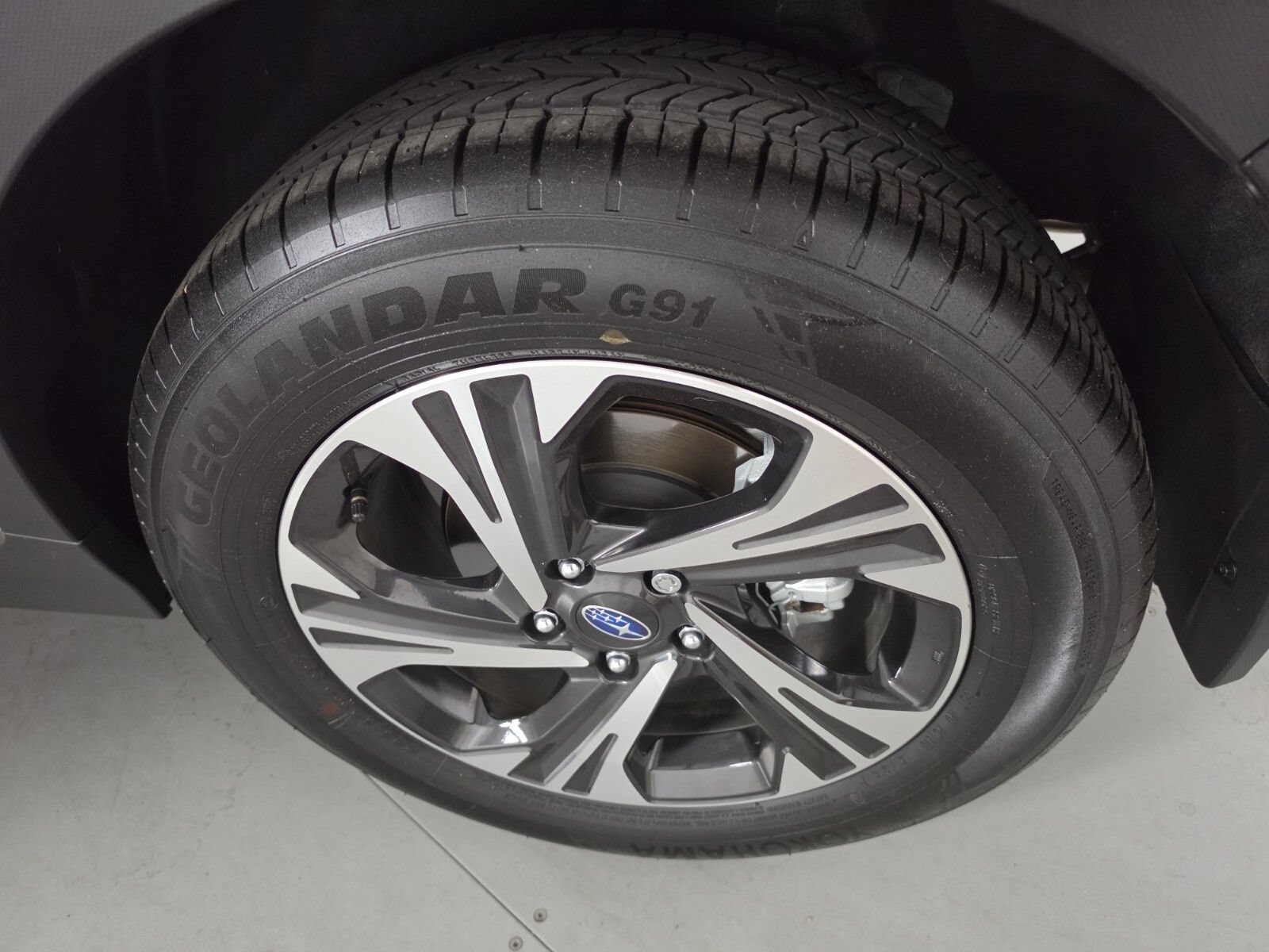 Used 2025 Subaru Crosstrek 2.5i Premium AWD/4WD image 10