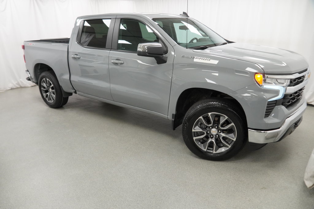 Certified 2024 Chevrolet Silverado 1500 LT AWD/4WD image 5