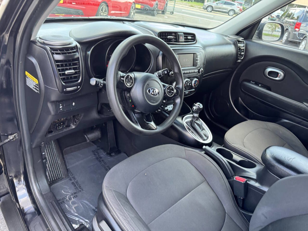 Used 2017 Kia Soul image 25