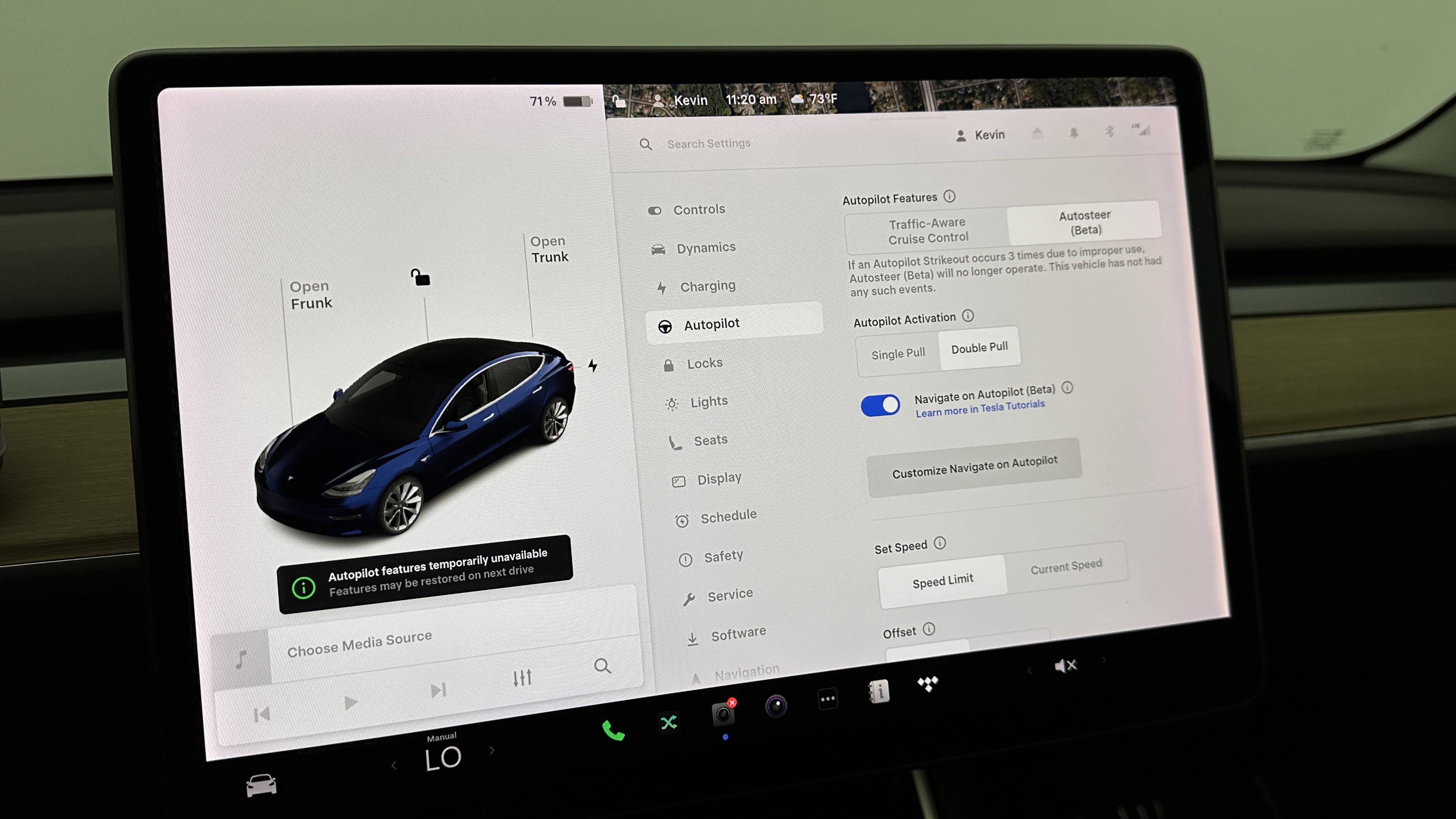 Used 2018 Tesla Model 3 Long Range image 19