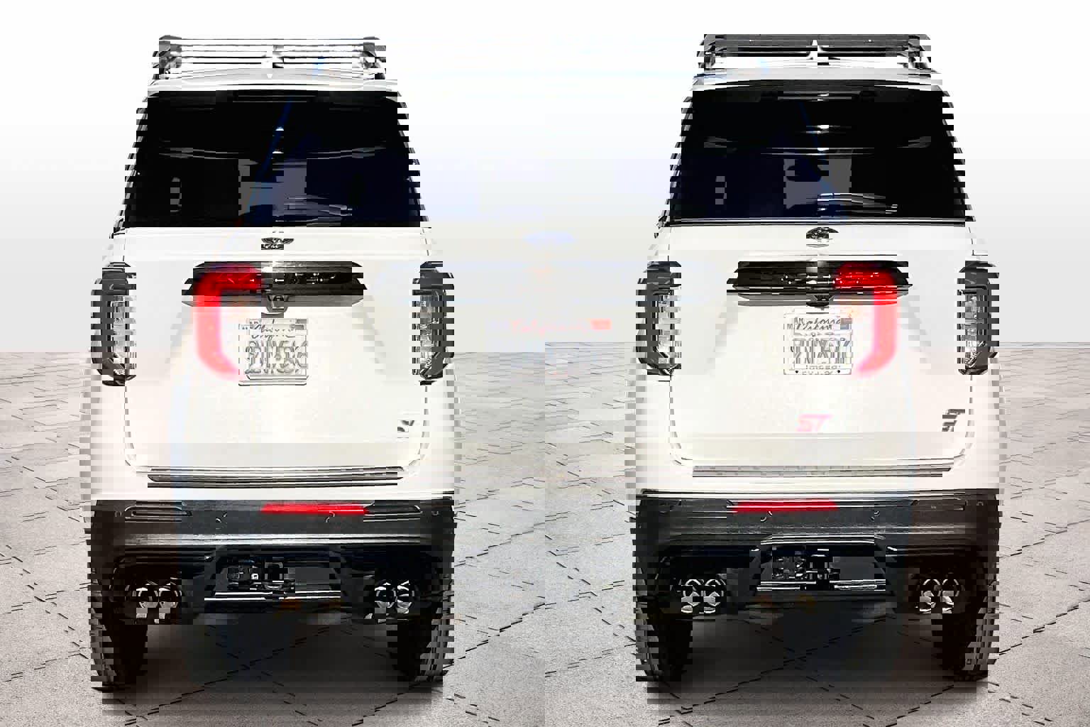 Used 2020 Ford Explorer ST w/ ST Street Pack image 7