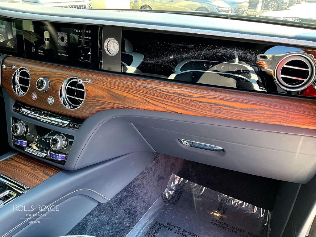 Certified 2024 Rolls-Royce Spectre w/ Spectre Launch Package AWD/4WD image 14