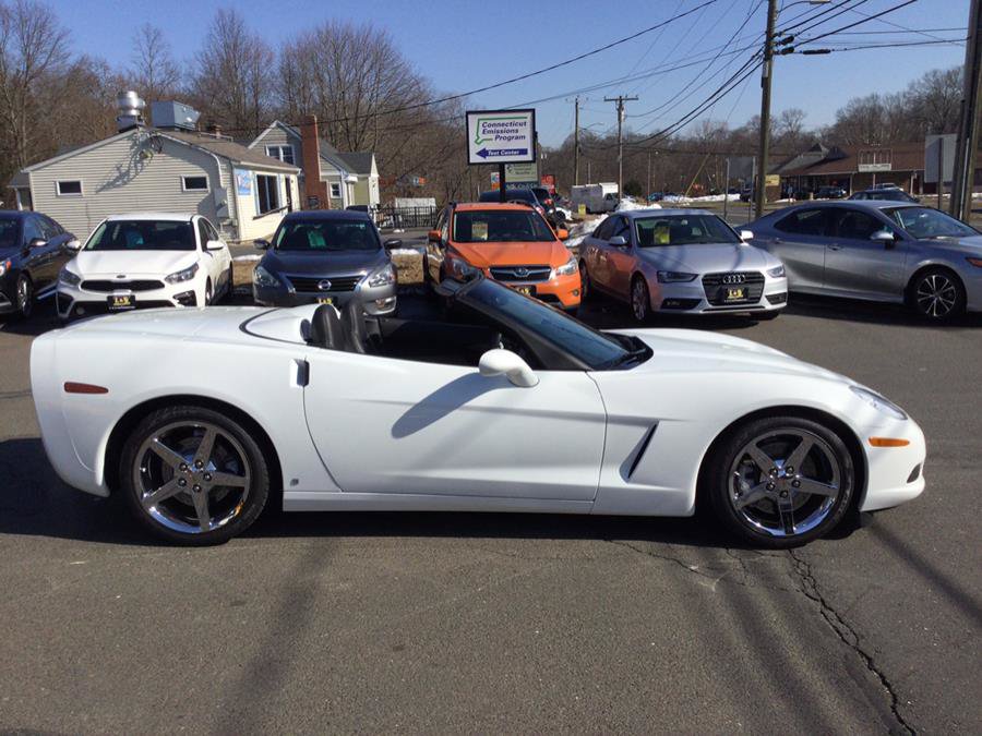 Used 2007 Chevrolet Corvette Convertible w/ Preferred Equipment Group RWD image 7