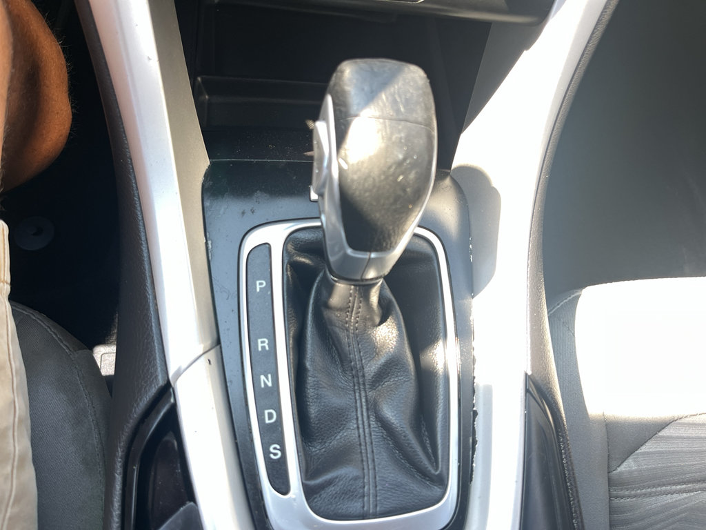 Used 2016 Ford Fusion S w/ Equipment Group 101A FWD image 22