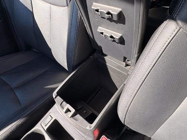 Certified 2024 Nissan Sentra SR FWD image 28