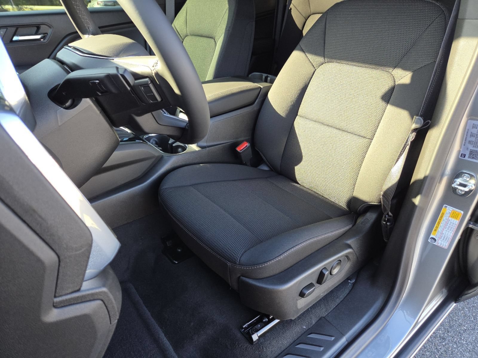 New 2026 GMC Canyon Elevation w/ Convenience Package RWD image 24