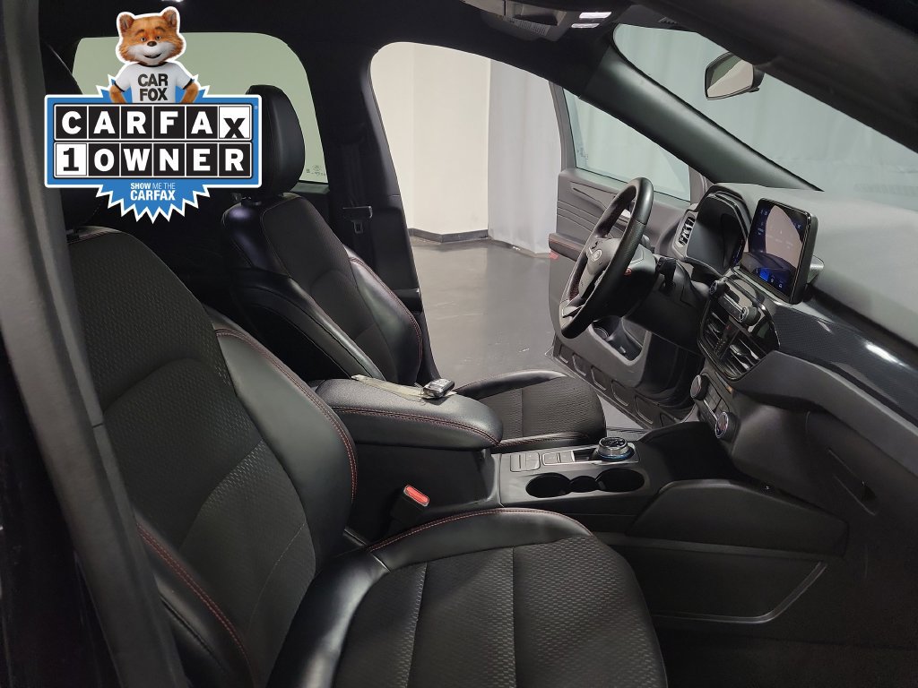 Used 2025 Ford Escape ST-Line FWD image 31